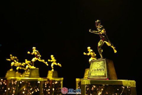 2017安徽青年先锋评选颁奖盛典在肥隆重举行